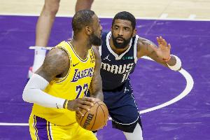 pp电子模拟器-队记:独行侠没有寻求得到詹姆斯 两队之间还没有交易谈判